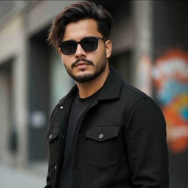 Umar, 26, San Giovanni Rotondo