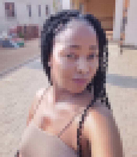 Daisy Rose, 30, Germany