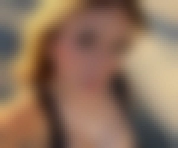 Elizabeth, 43, Latvia