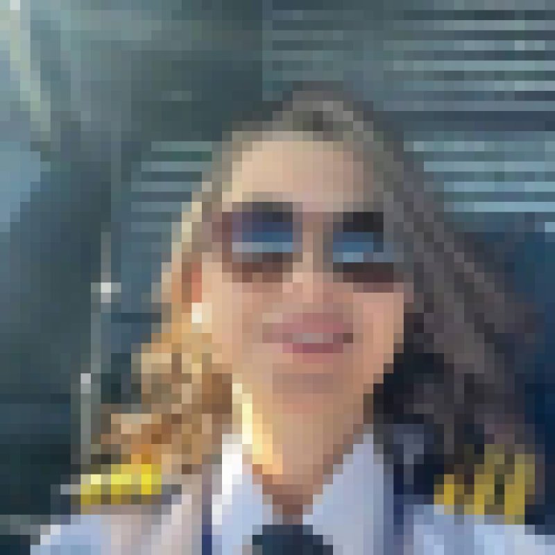 Elena George, 32, Banolas