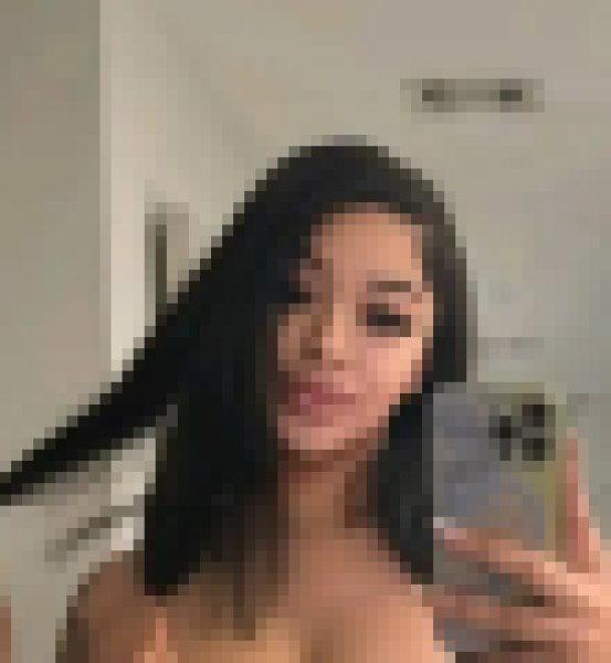 Samanta Torres, 28, Bhakkar