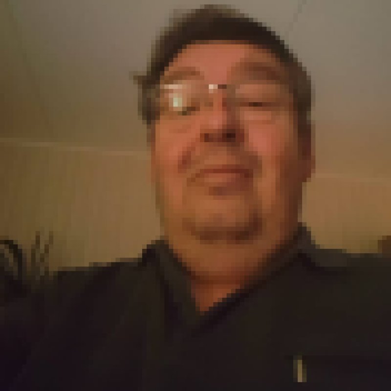Petri, 63, Zaojiao