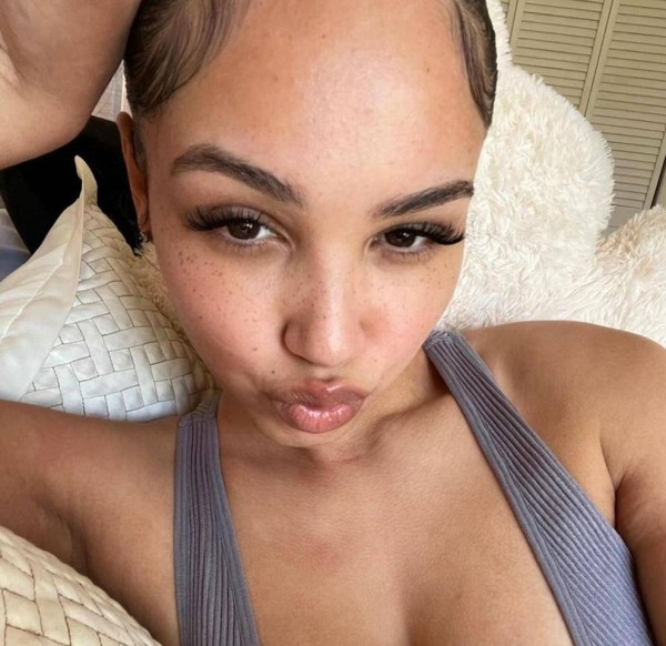 sarah, 26, Doganhisar