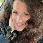 Angie D Blake, 41, Paraguay