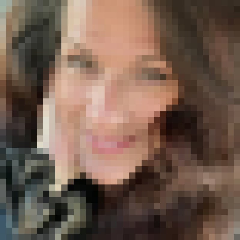 Angie D Blake, 41, Mohylivpodilskyi
