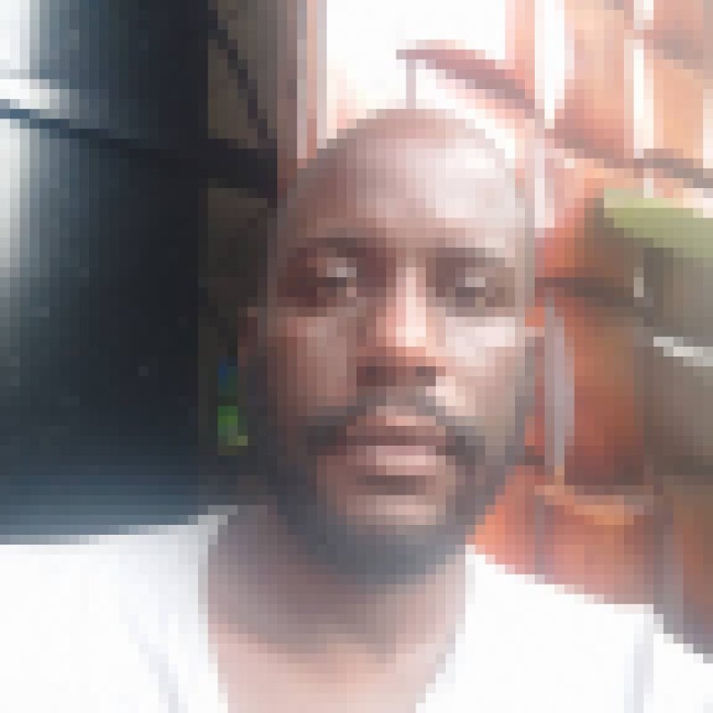 Gunz, 41, Bologna