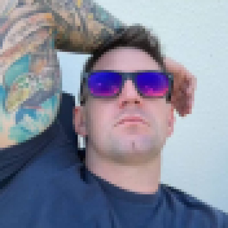 David, 44, Famenin
