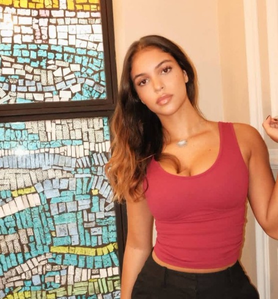 Sharon, 36, Saroglan