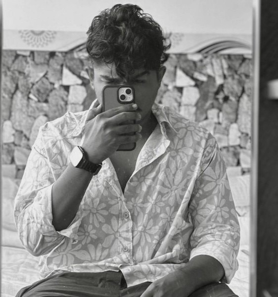 Fariz, 28, Ahenkro
