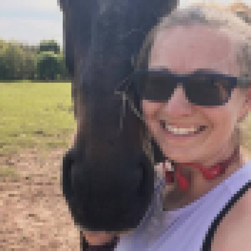 Susan, 37, Spain