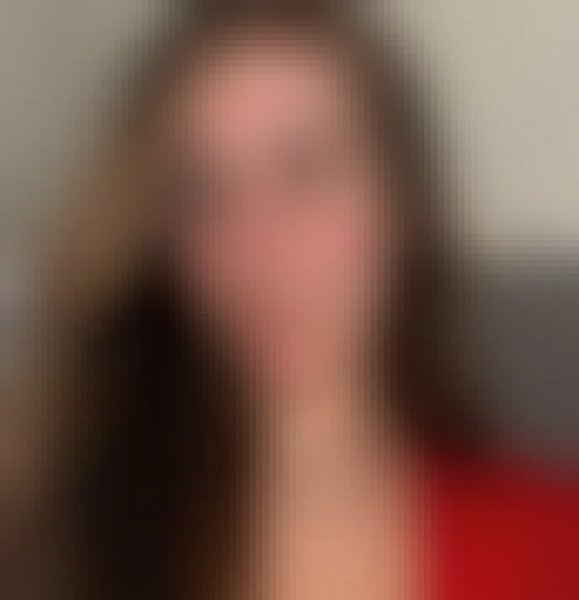 Bella, 50, Ebolowa