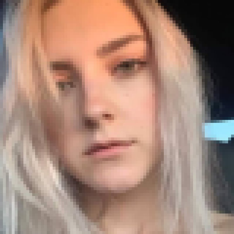 Charlotte, 31, Eqlcd