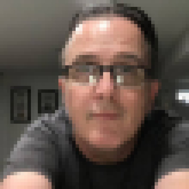 Thomas, 36, Weizhou
