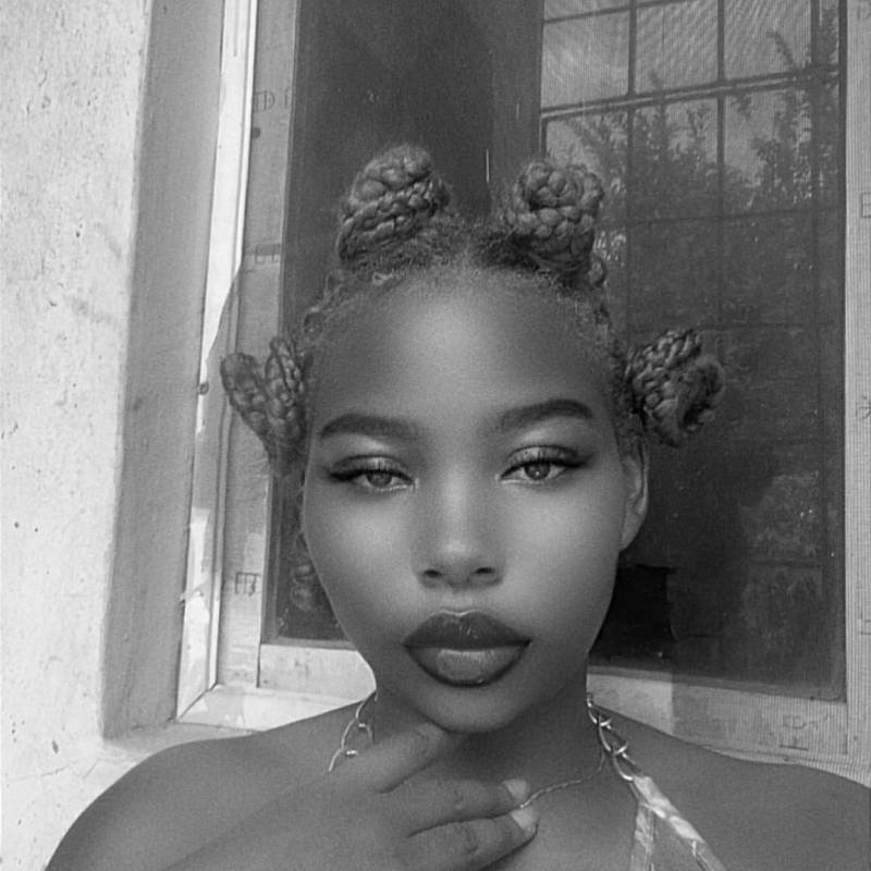 Tessy, 20, Puli