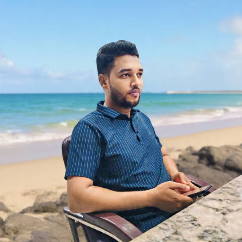 Mr, 33