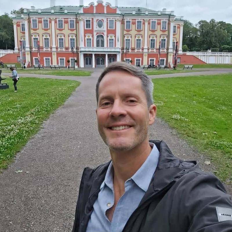 Benard, 63, Xingang