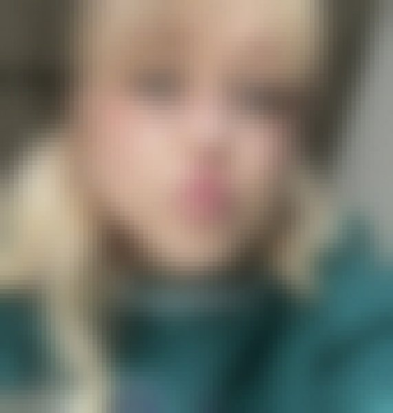 Allison D, 35, Benin