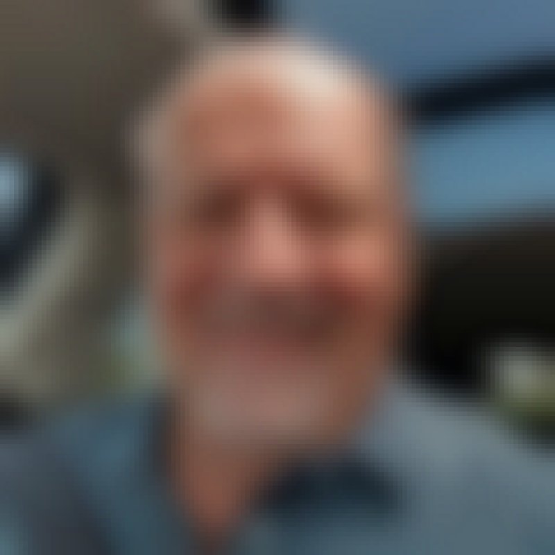Maduakoh, 47, Xiulin