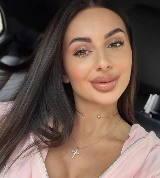 yulia, 38, Telford