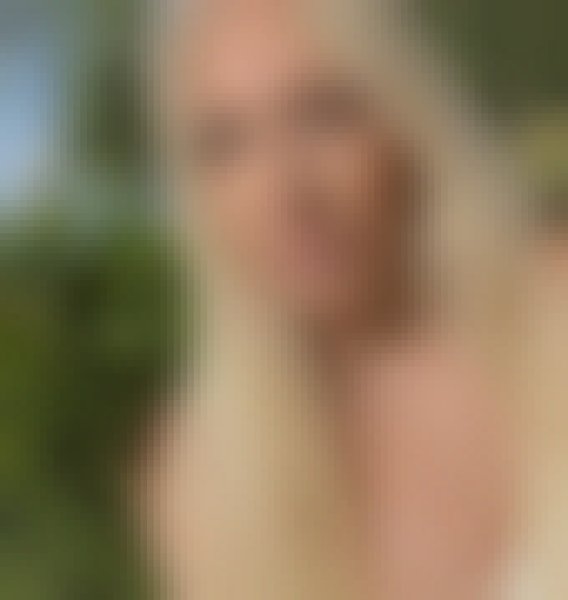Sarah lensford, 35, Czech Republic