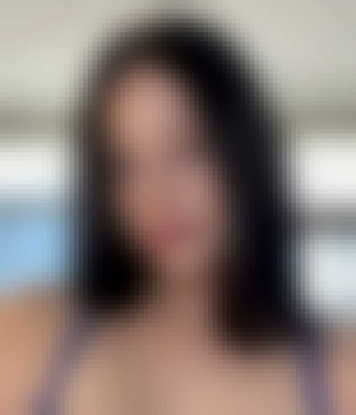 Mary, 31, Bangladesh