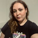 Aria Ray, 42, Malta