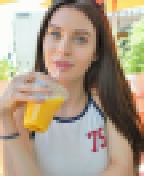 BELLA, 25, Hamilton