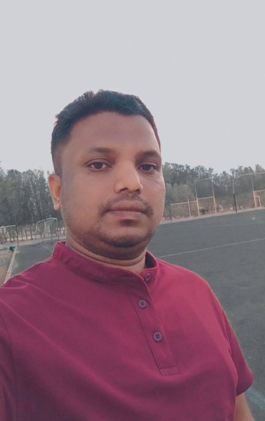 Arif, 23, Negotin
