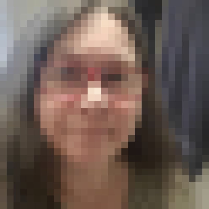 Michele, 52, India