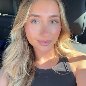 Angela, 29, Brazil