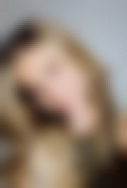Angela, 31, Pakistan