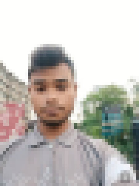 Apple, 22, Semari