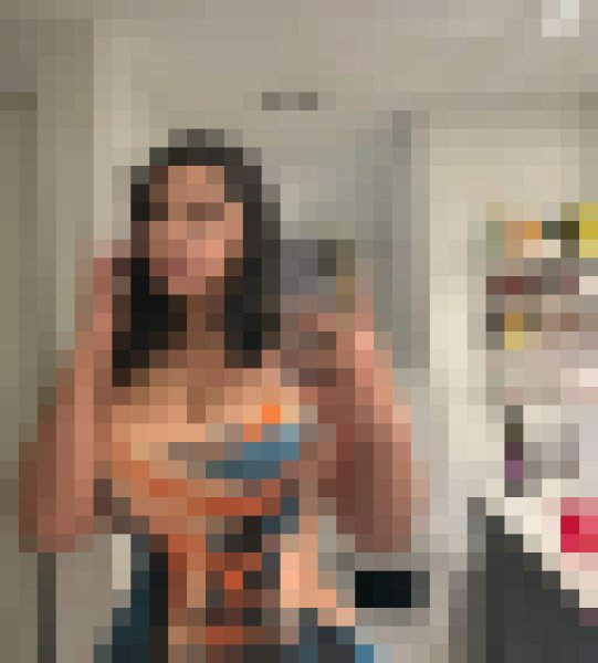 Samantha, 37, Gambia