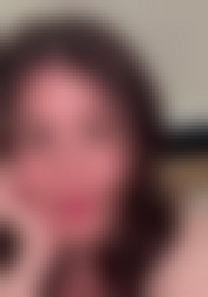 Angela, 36, Switzerland