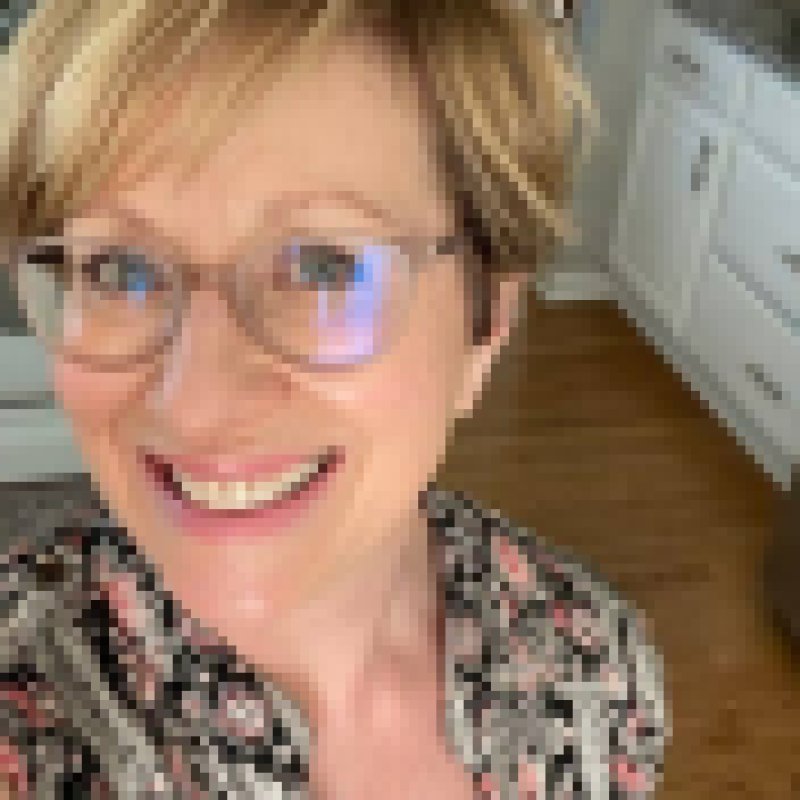 lucille, 48, Avarua