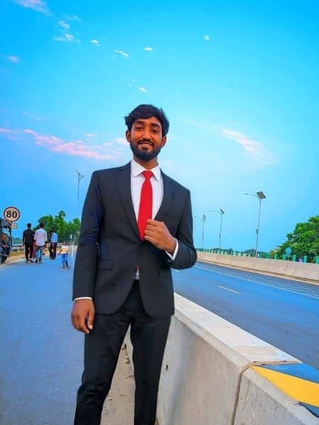 Sk, 24, Oakwood