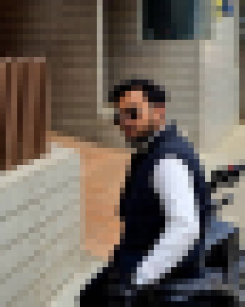 Mahi dhmed, 23, Ndali