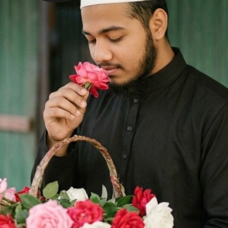 Mekail, 23, Goole