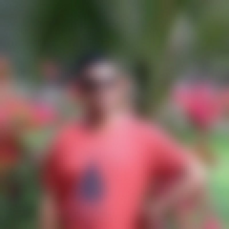 Rana, 40, Pasil