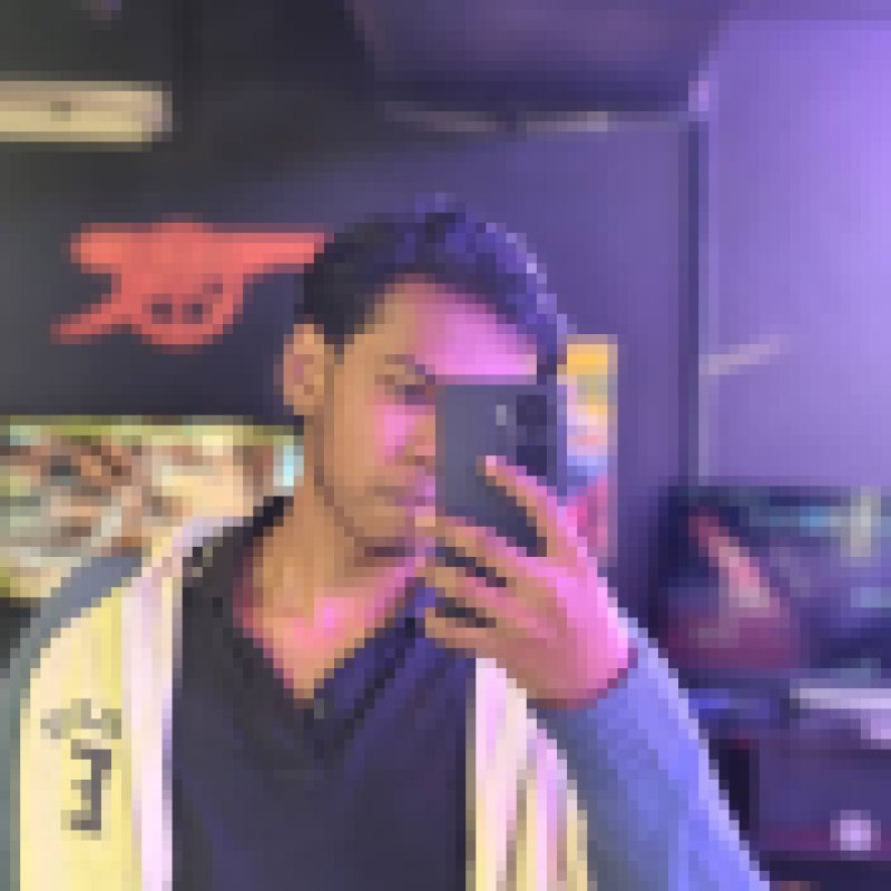 Zarif, 18, Pecica