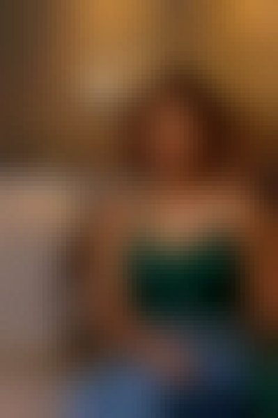 Bella, 20, Philippines