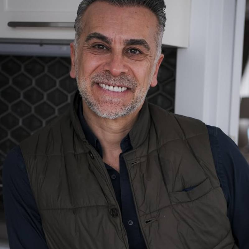 Eric Mike, 60, Maine Et Loire