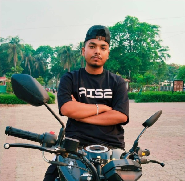 MD Golam Rabbani, 21, Challapata