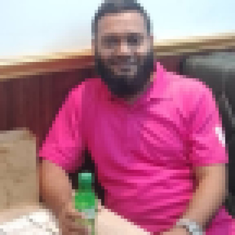 Advocate, 37, Toca