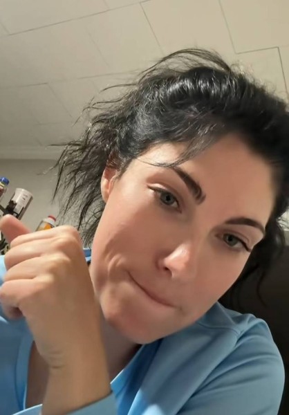 Taylor  Naomi, 35, Eqlid