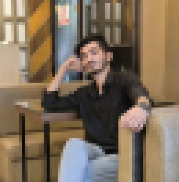 Eaj, 24, Romania