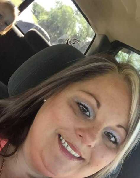 Lessy, 33, Nzrkor