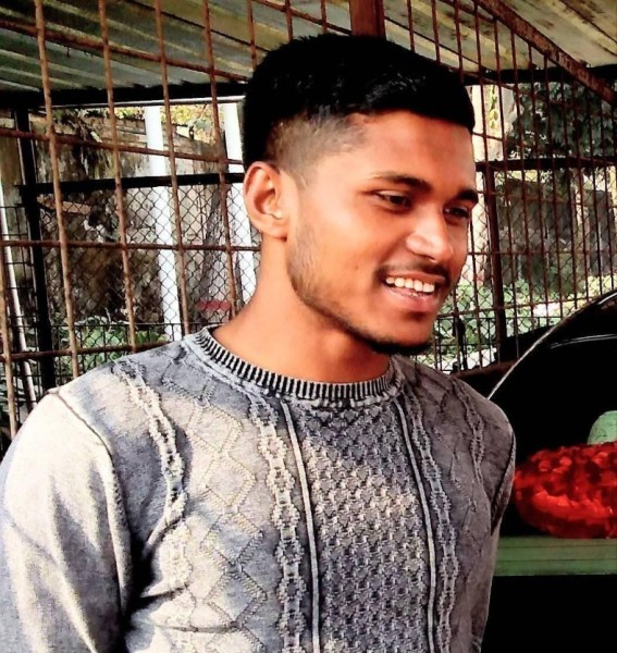 Rony kaka, 32, Ekma