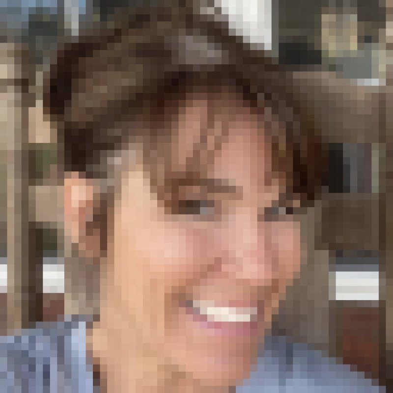 Elizabeth, 40, Mawna