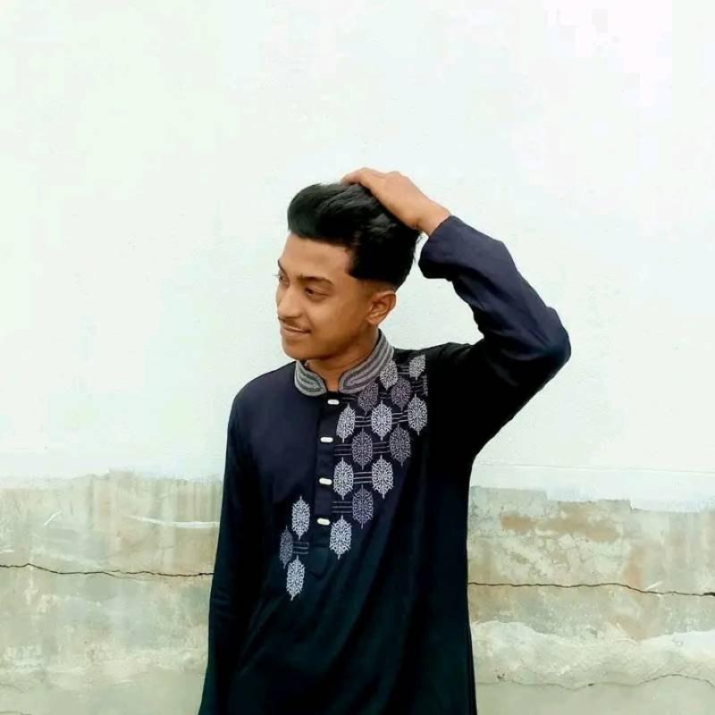 EMON, 21, Tel Avivyafo